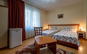 Primavera 1 Hotel